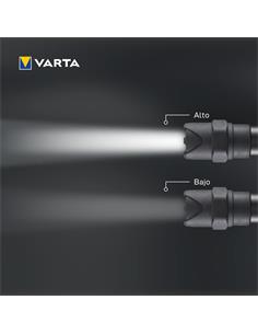 VARTA Linterna Indestructible F30 PRO 650 Lumenes, 279Mtrs, Resistente a Golpes, IP 67 A Pilas