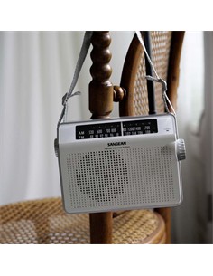 SANGENA Radio Portatil Analogica AM/FM HEDONIC 60 PR-D6 Blanca A Pilas