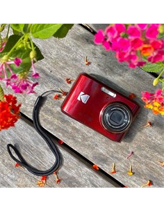 KODAK Camara de Foto Digital PIXPRO FZ45 Roja 4X Zoom,16MP,27mm Gran Angular